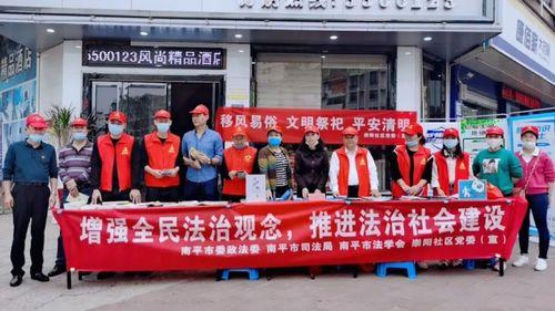 汉川花边新闻爆料电话查询,一窥本地奇闻轶事背后的真相